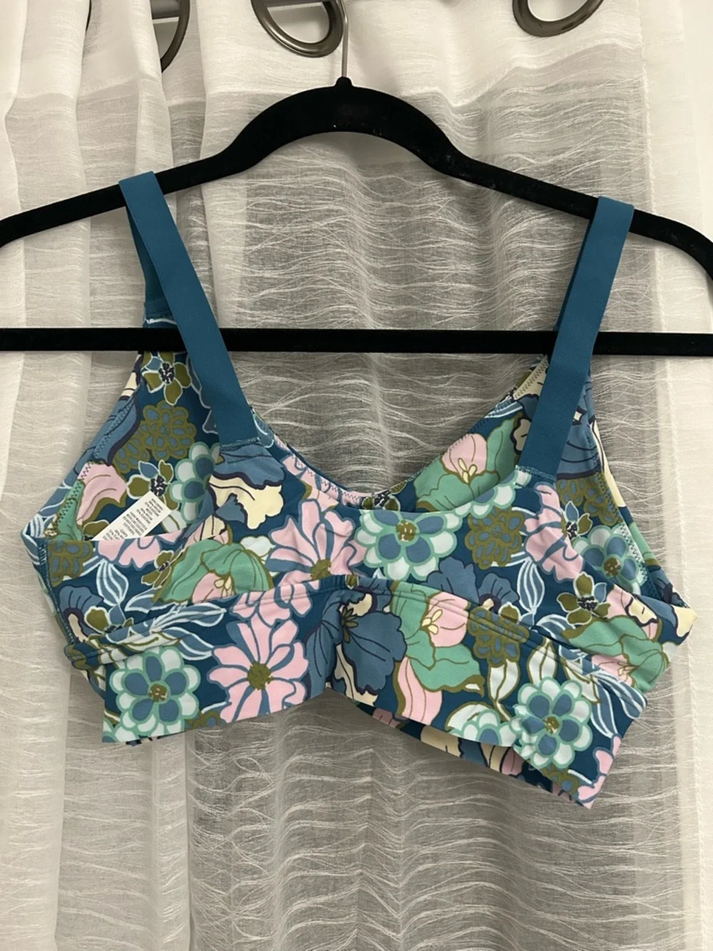 Aerie Floral Sports Bra in Teal, Pink, Green - Picture 4 of 4
